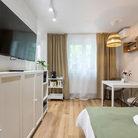 アパート Boho Chic Near Alba Iulia Square,