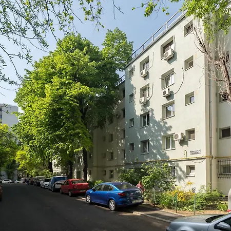 Boho Chic Near Alba Iulia Square, Bucarest