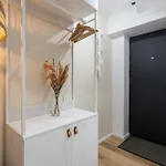 Apartment Boho Chic Near Alba Iulia Square, Bucharest